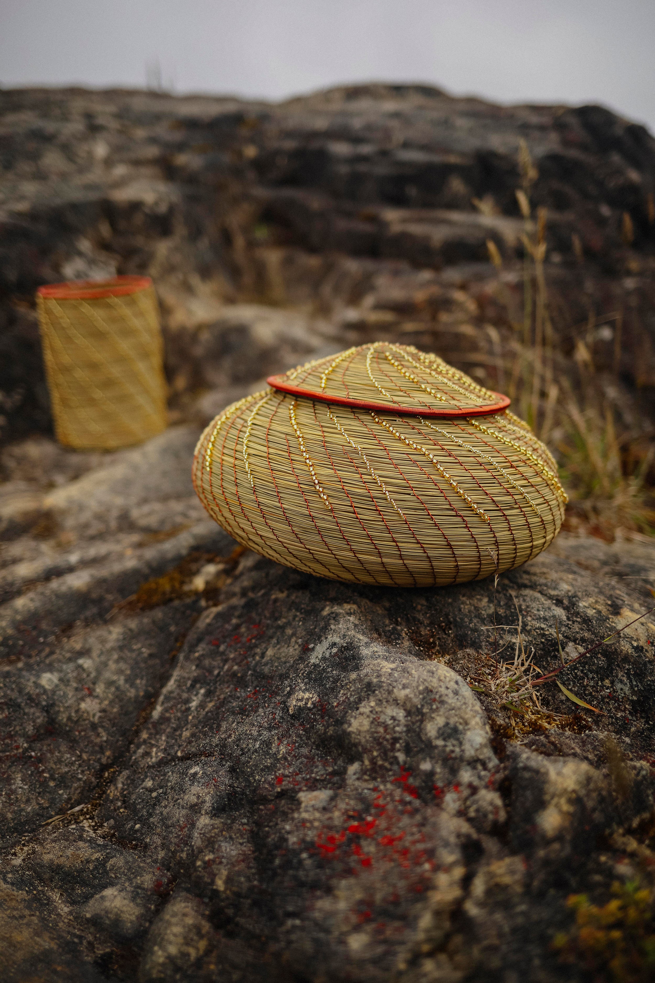 CANASTO NATURAL CON COBRE I