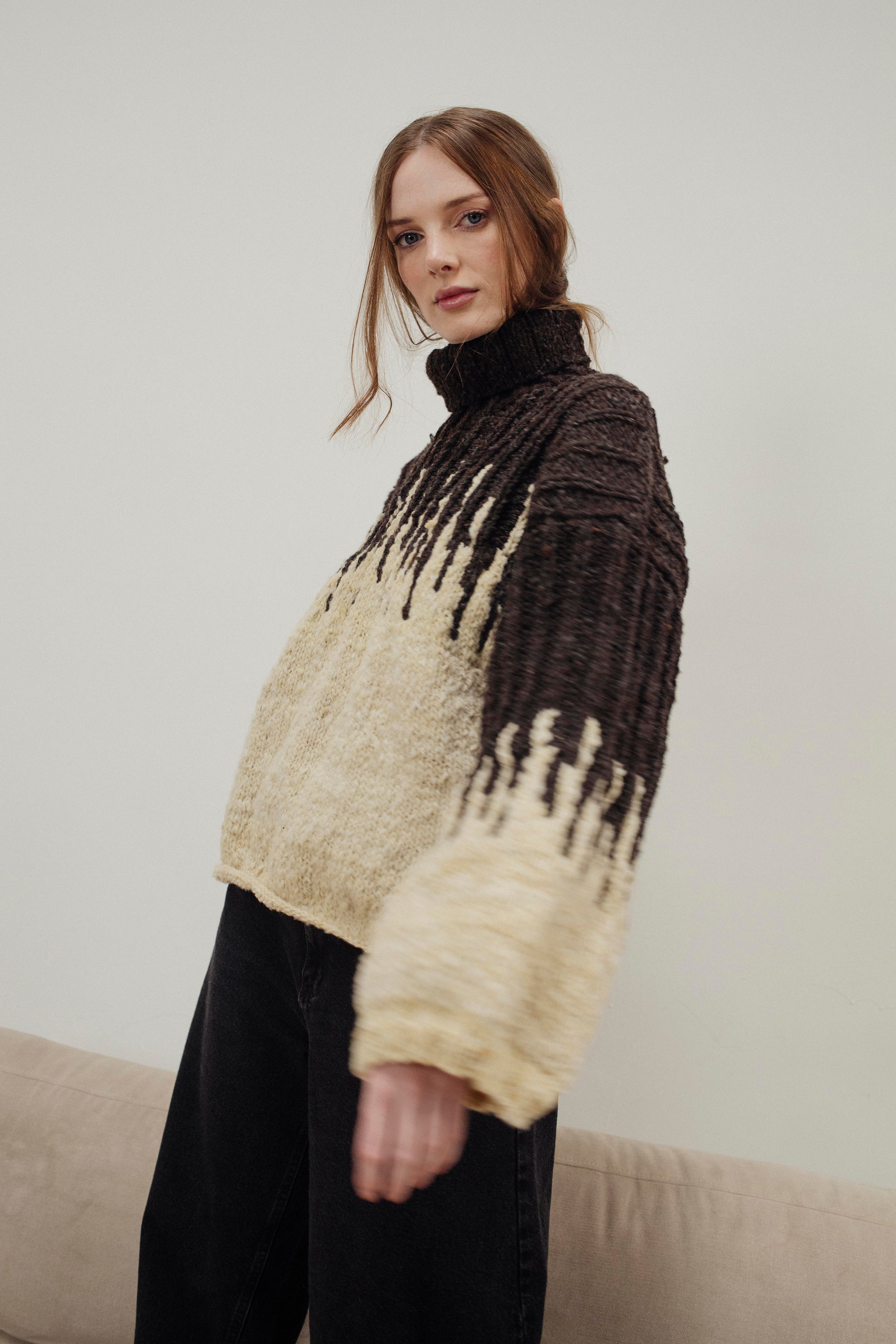 SACO DE PUNTO IVORY Y CHOCOLATE