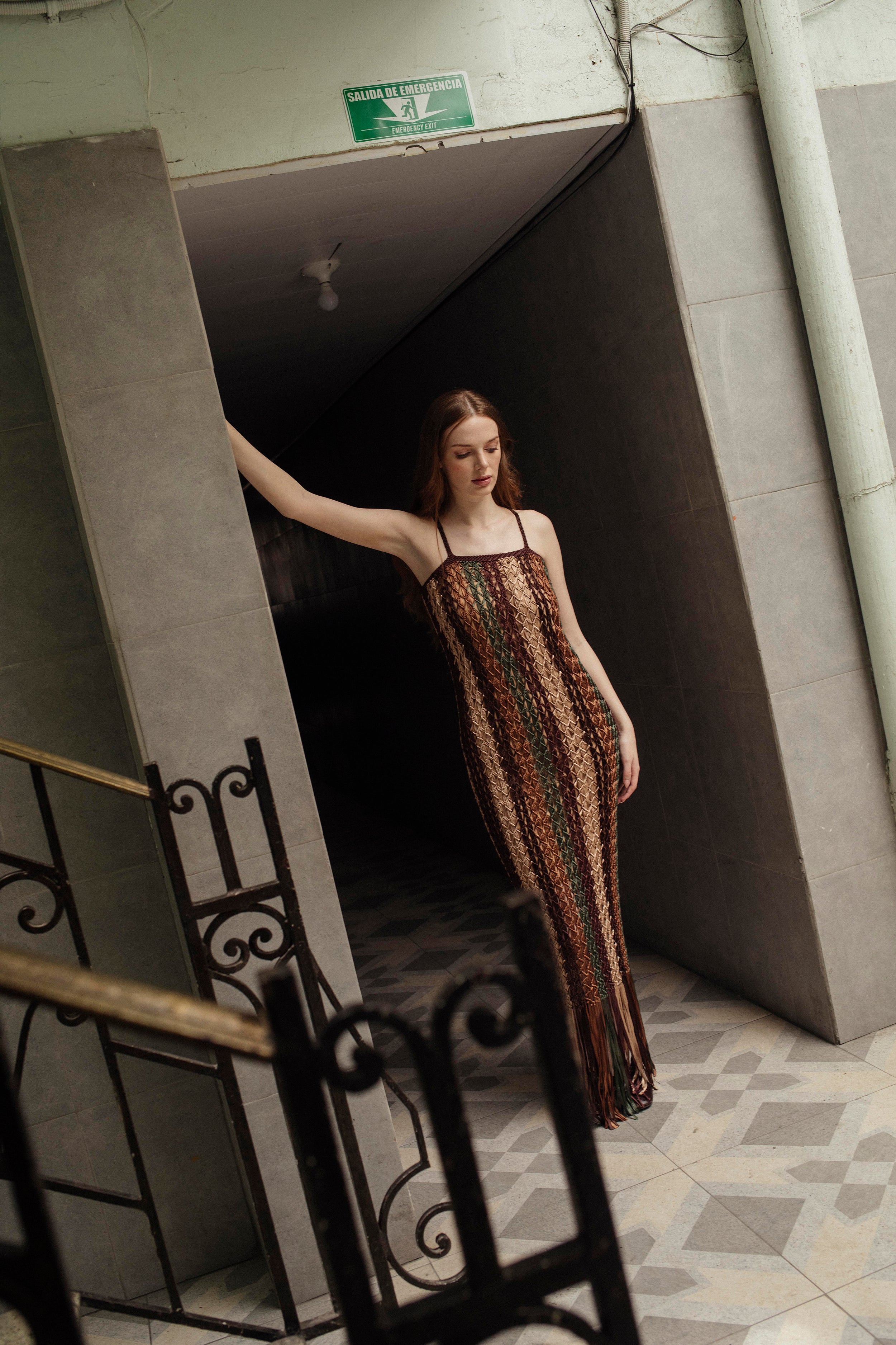 VESTIDO MACRAMÉ RAYAS MULTICOLOR