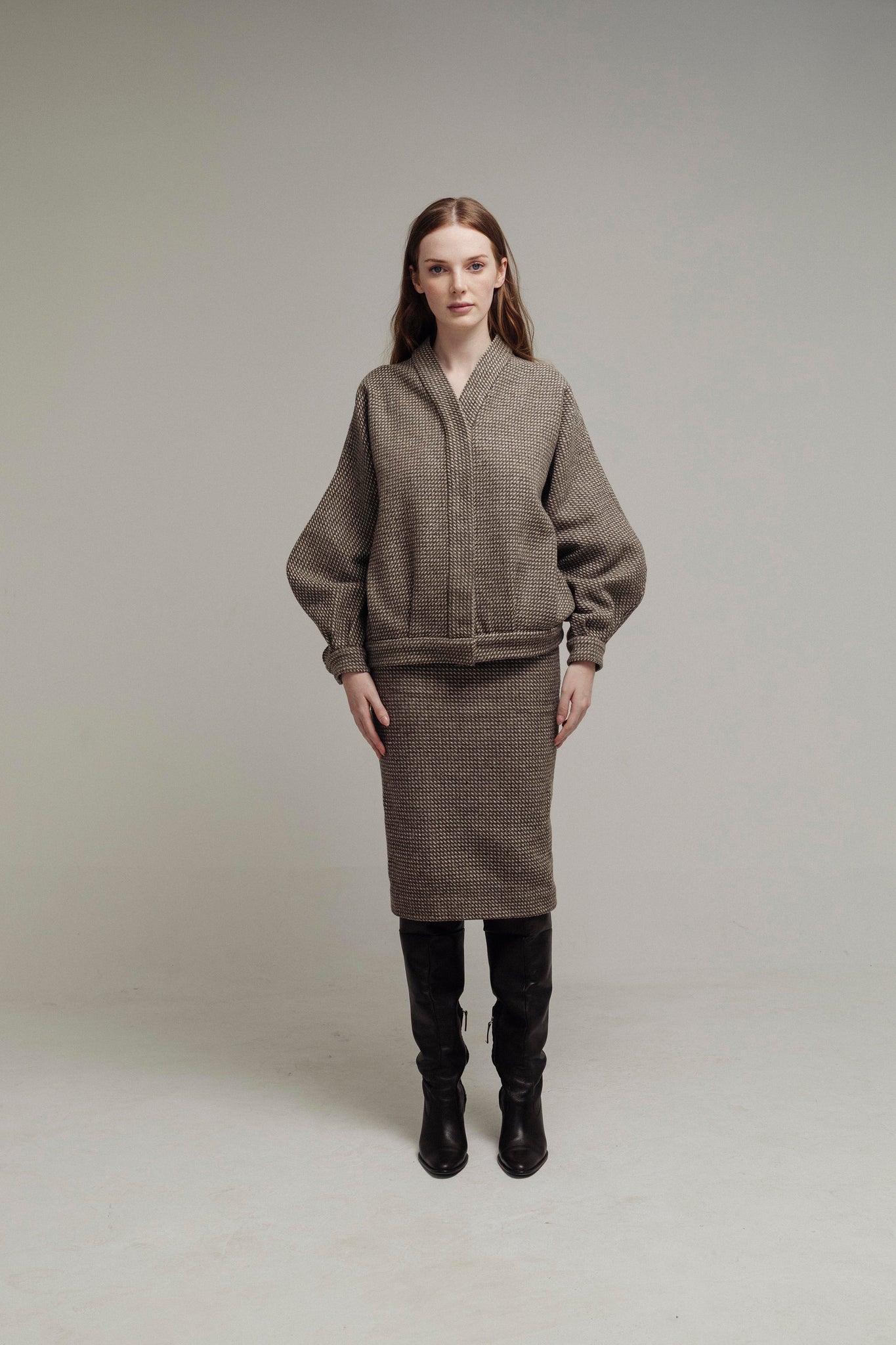 SET DE PUNTO GRIS Y IVORY