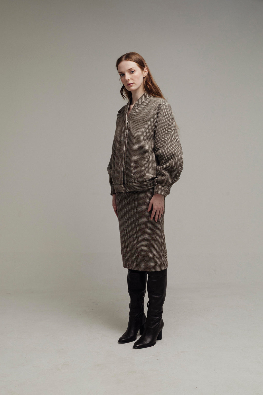 SET DE PUNTO GRIS Y IVORY