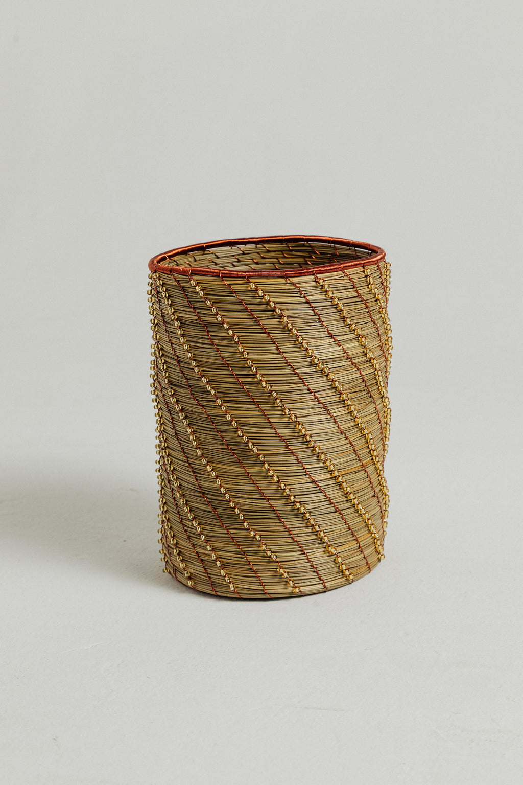 CANASTO NATURAL CON COBRE II