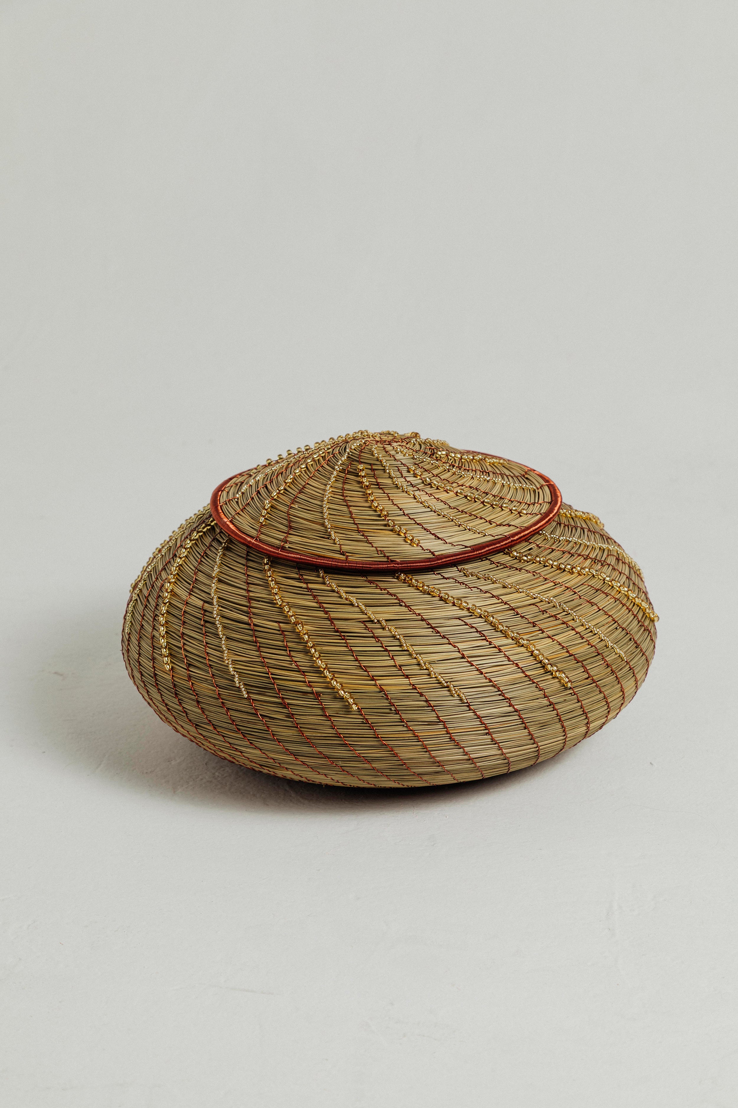 CANASTO NATURAL CON COBRE I