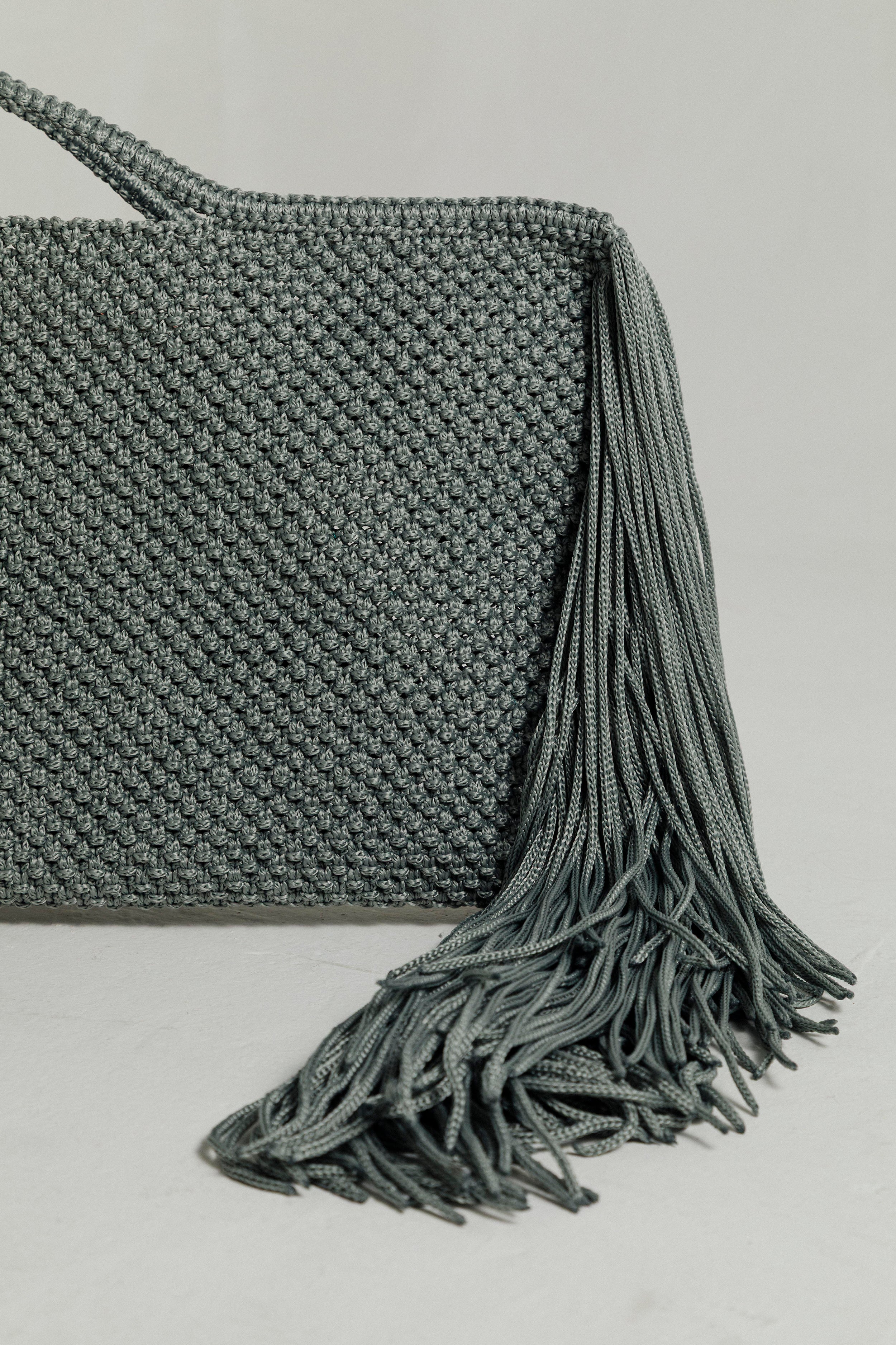 CARTERA DE FLECOS GRIS