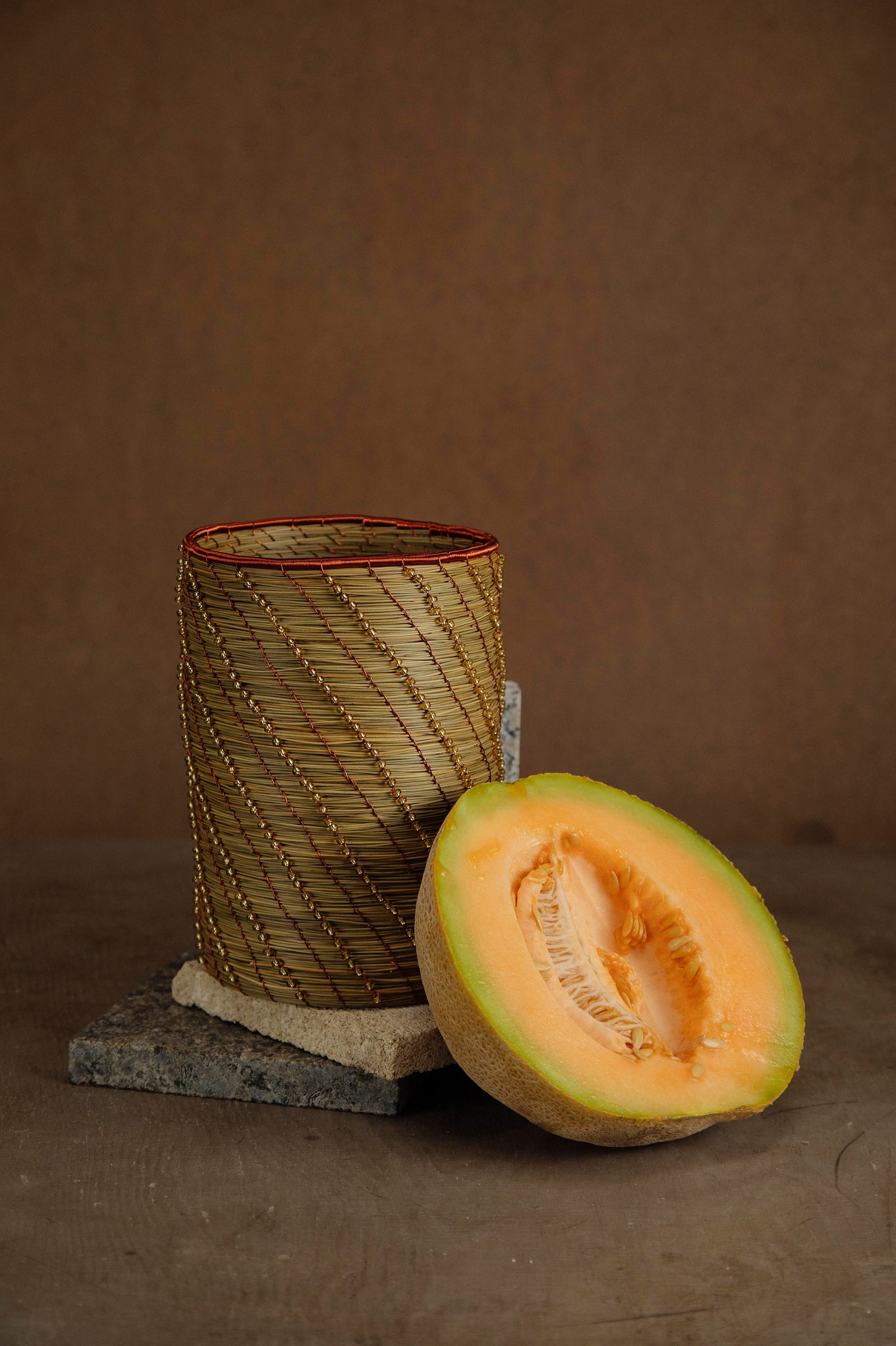 CANASTO NATURAL CON COBRE II